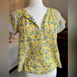 Jennifer & Grace Yellow and Blue Paisley Women's Spring & Summer Top size Large